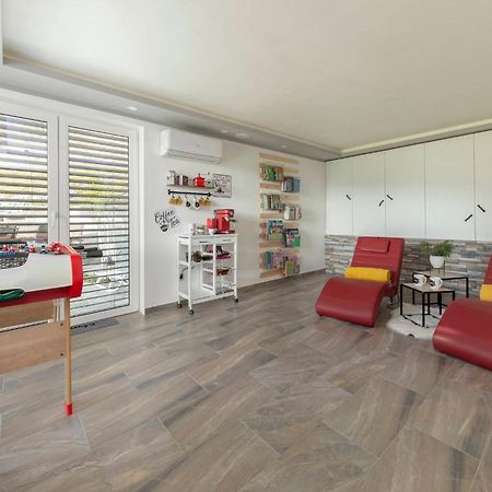 Holiday House Vikend Polzela Esterno foto