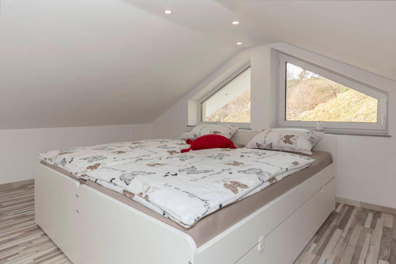 Holiday House Vikend Polzela Esterno foto