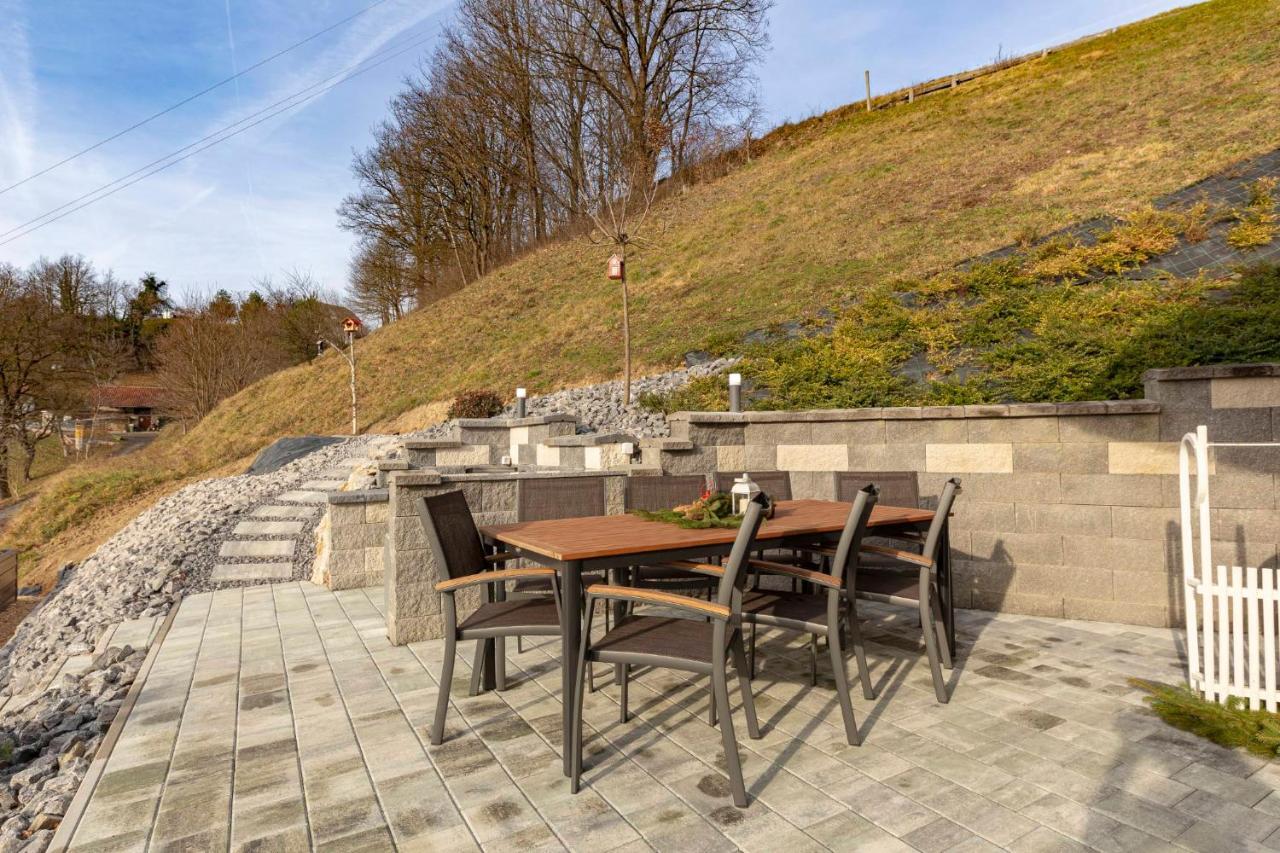 Holiday House Vikend Polzela Esterno foto